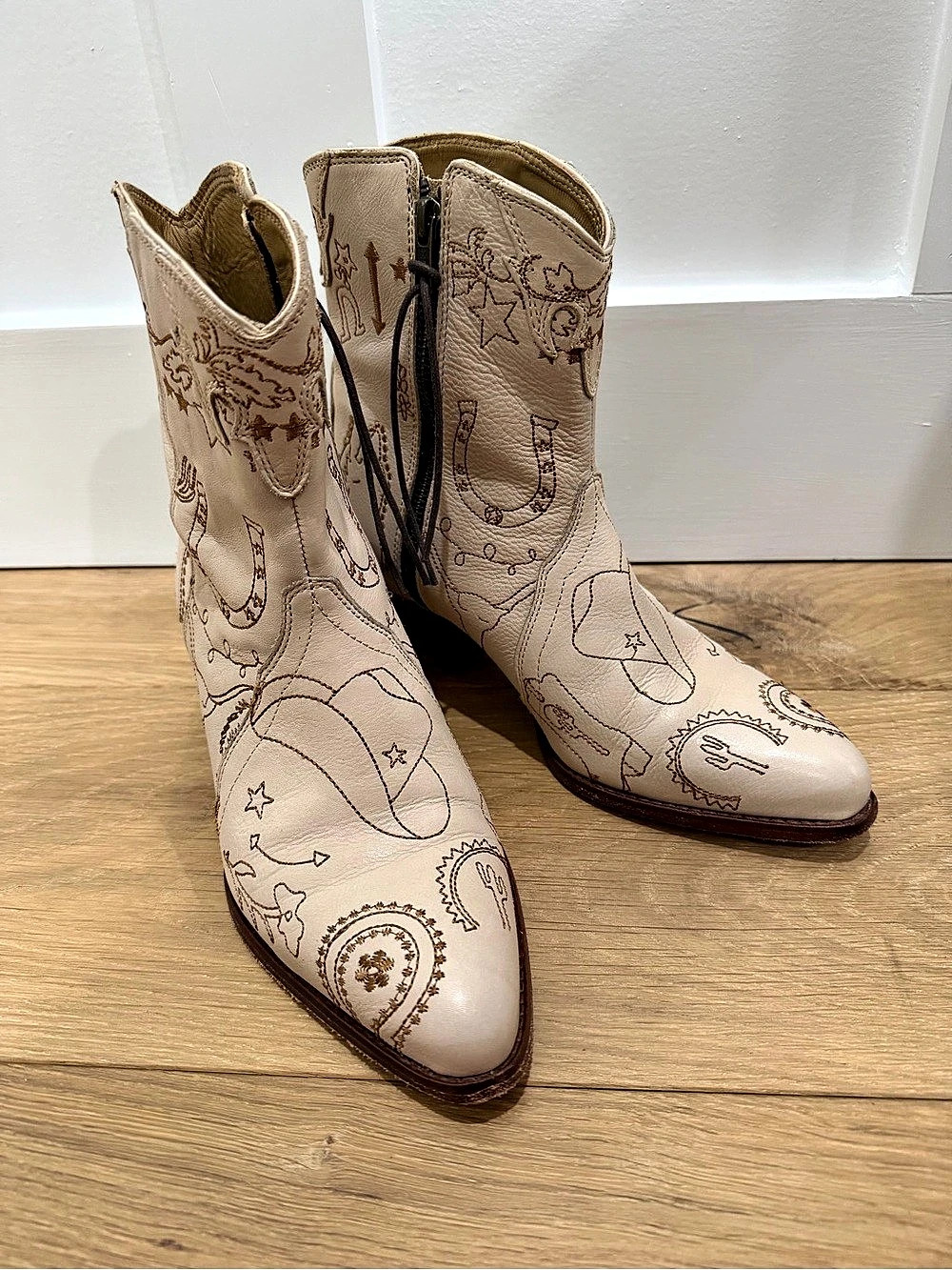 Free People Embroidered New Frontier Doodle Boots in Cream US 8